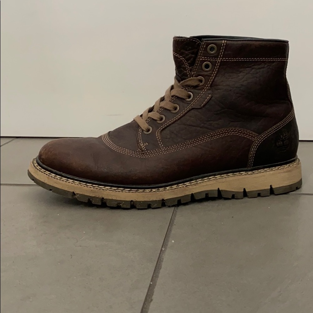 Timberland Britton Hill chukka style boot.